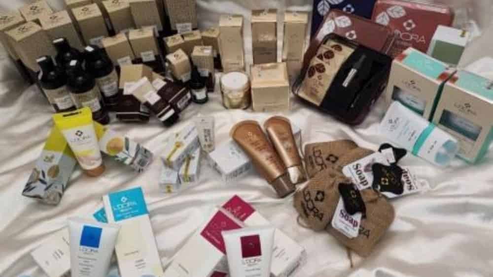 خرید محصولات آرایشی لدورا در پونک و جنت‌آباد